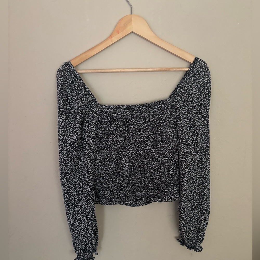A&F PRINTED BLOUSE - Picture 3 of 3